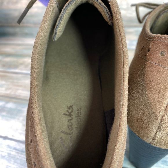 Clarks Taupe Brown Lace up Booties - Picture 5 of 12